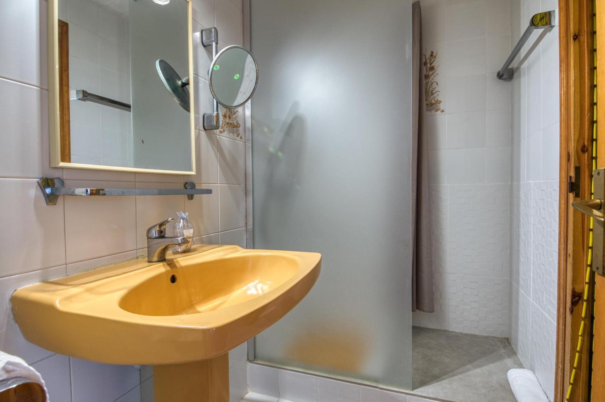 Apartaments Can Niell Calella De Palafrugell Exterior foto